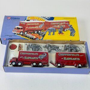 1997 Corgi Classics Chipperfields Circus Elephant Transport Lorry Trailer Set